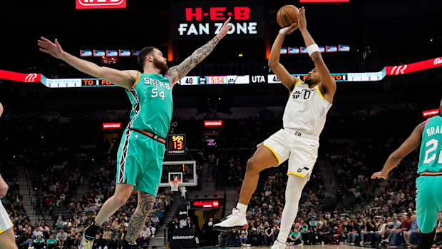 Talen Horton-Tucker Sandro Mamukelashvili Jazz